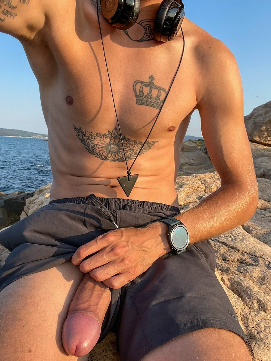 ricard_walker's tweet photo. Summer come back ☀️ https://t.co/pFoDt0RON0
