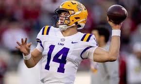 BryceStokesWR's tweet photo. BLESSED TO RECEIVE MY 10TH OFFER FROM THE UNIVERSITY OF LSU https://t.co/JbVbrtiq5m