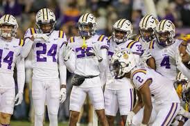BryceStokesWR's tweet photo. BLESSED TO RECEIVE MY 10TH OFFER FROM THE UNIVERSITY OF LSU https://t.co/JbVbrtiq5m