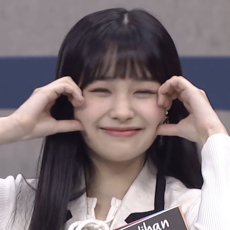 HAPPY NEW YEAR ! jihan loves u all