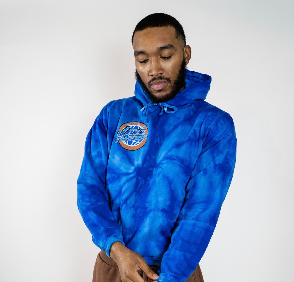 JazzJunkiesSFGS's tweet photo. 🚨💫🌐

Winter Collection 

4 Coach Jackets
3 Hoodies
3 Beanies

https://t.co/20Xo5QPQXu https://t.co/pBzgwDRNq5