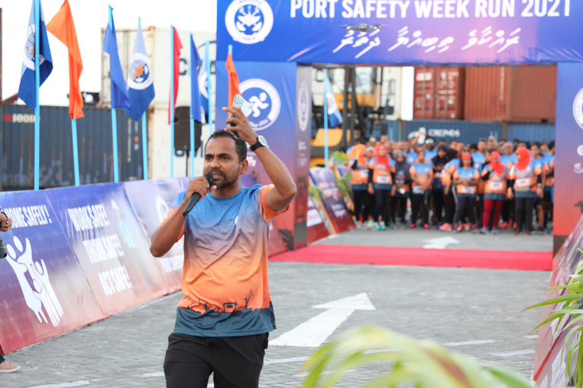 Portmv's tweet photo. The #PortSafetyWeekRun 2021 kicked off today from Hulhumale' International Terminal, with 300 runners taking part.
The aim of this run is to raise awareness on safety & promote a healthy lifestyle https://t.co/i41DIcZnvt