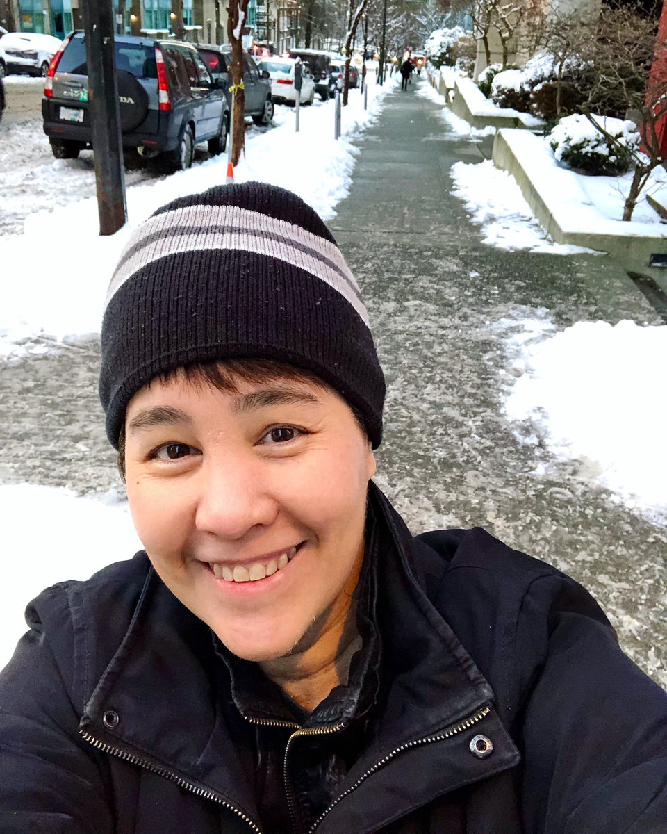 jennkicks8's tweet photo. Let it snow, let it snow, let it #snow. Enjoying a nice walk with sun and snow….all that’s left is to have that right person next to me. #Chilly #ThursdayThoughts https://t.co/1G8M24NV1q