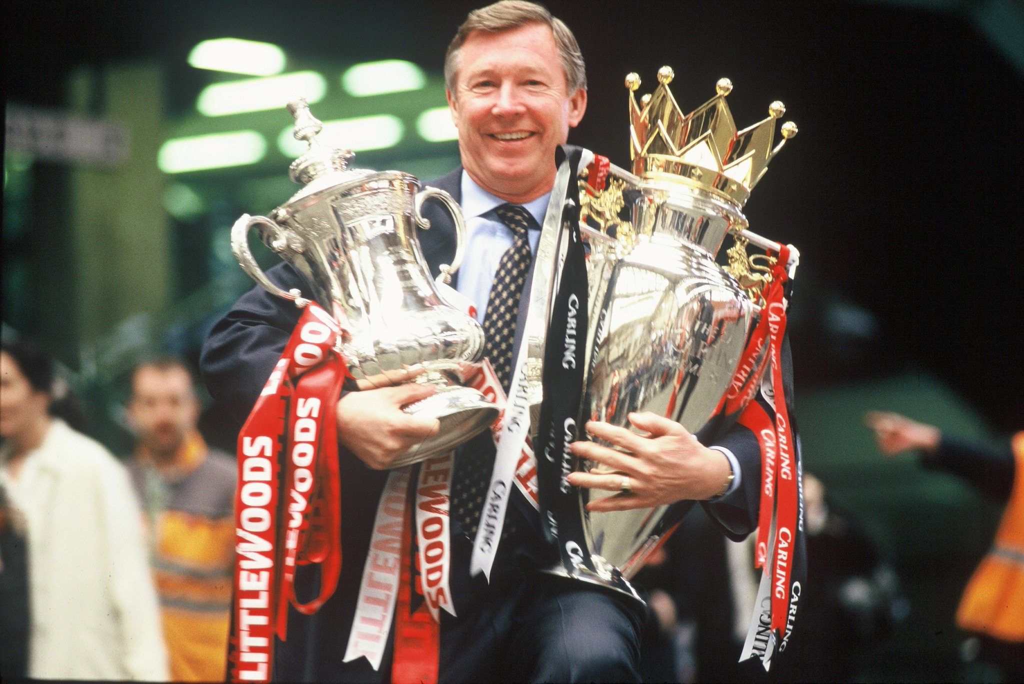 Happy 80th Birthday to the GREATEST manager of ALL TIME Sir Alex Ferguson.

A legend of the game. 