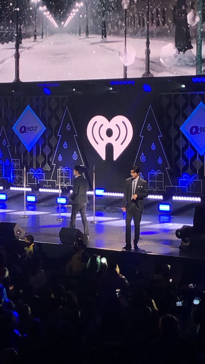 MXnee8's tweet photo. Here’s more of me seeing Monsta X 🤪✌🏼 https://t.co/8qAEAXKWi9