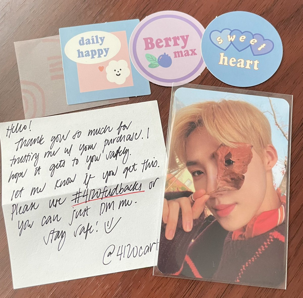 deobideobibi's tweet photo. #4120feedbacks ☀︎︎

thank you so much @4120cart!!! chanhee arrived safely and thank you also for the cute stickers <33 https://t.co/hvIe1nmy6C