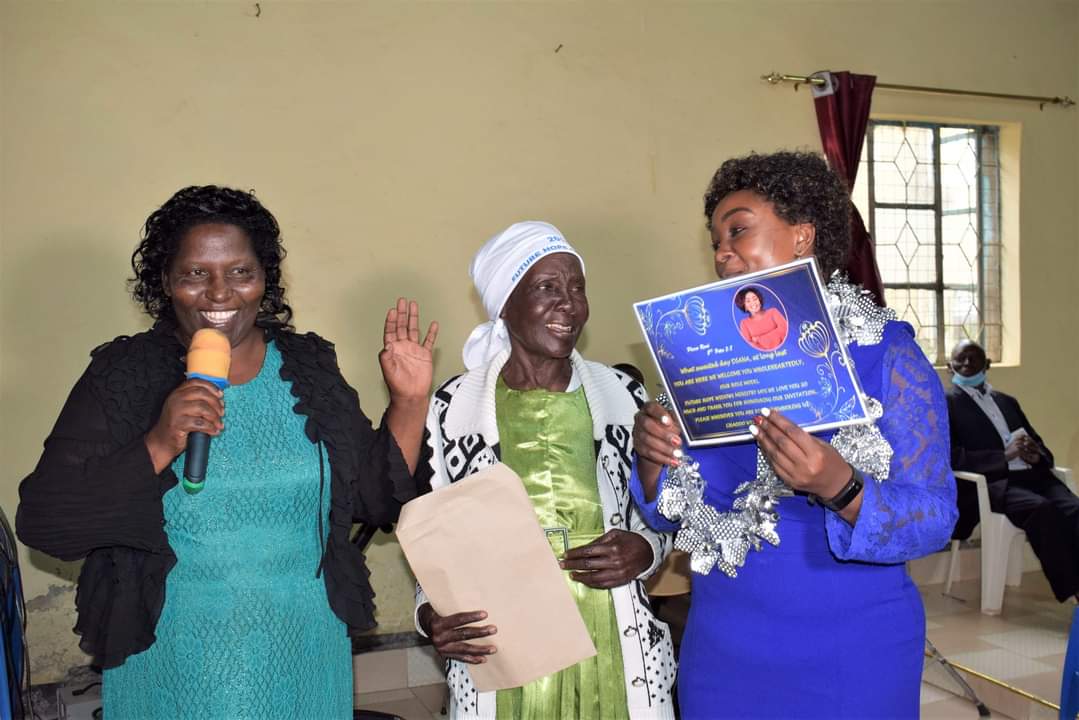 KamandeDianah's tweet photo. Thank you Bungoma County for Making Widows Matter! We are going to do this again next year in your counties. Comment with your county. #LeavingNoOneBehind #MakingWidowsMatter https://t.co/heaT86gpHQ