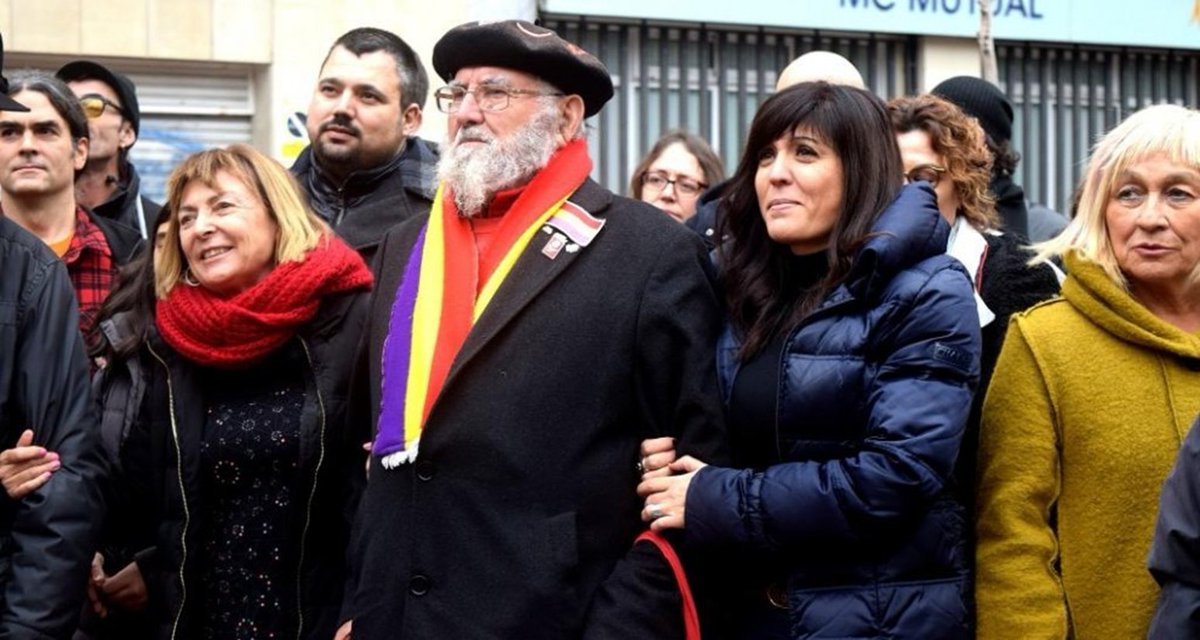 Avui marxa un dels imprescindibles, l'Antonio Chacon. 

Fundador de CCOO a Lleida, militant del PSUC de quan ser-ho era jugar-s'hi la pell, comunista convençut.

Un petit fil de memòria i reconeixement necessari👇