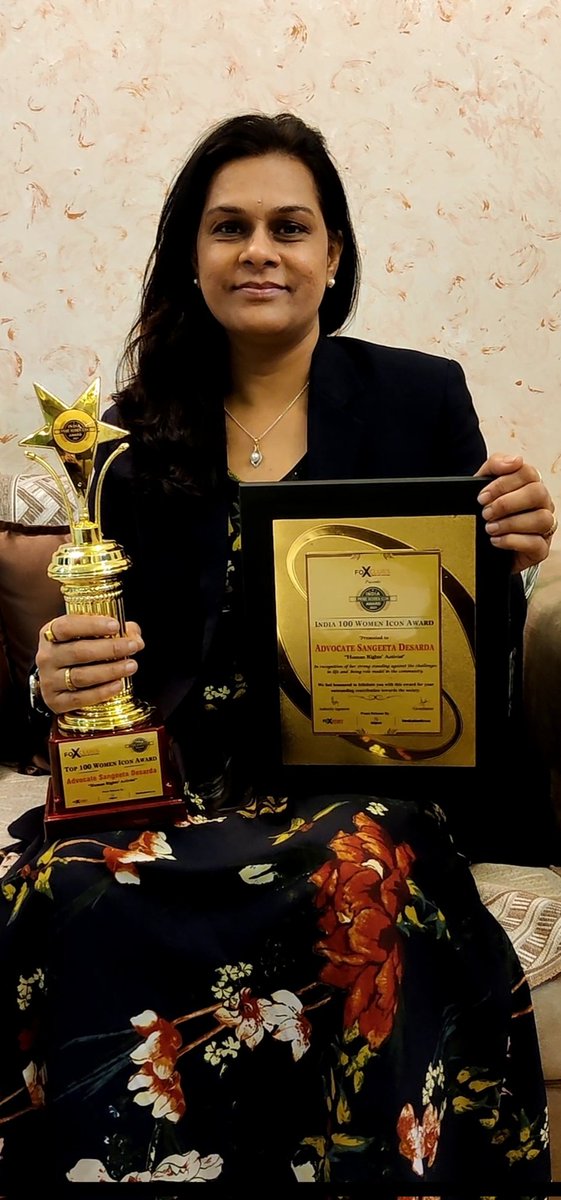 DesardaSangita's tweet photo. Being named one of India's Top 100 Women Icon has my mind completely blown 🤯 Success is sweet but my brain never shuts off and I strive everyday to make it better and help more people. Everyday is a learning process and I have high high hopes for 2022. ❤️

#women #law #friday https://t.co/vhfaqrrscn