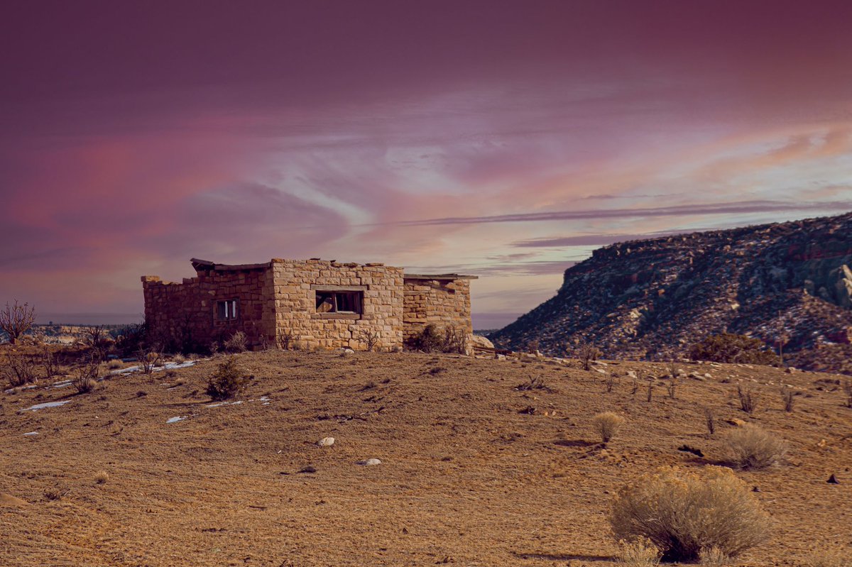 Life on an indigenous reservation has a ton of good perks. Just gotta let it show themselves to you. #photography #landscape #nature #newmexico #pueblo