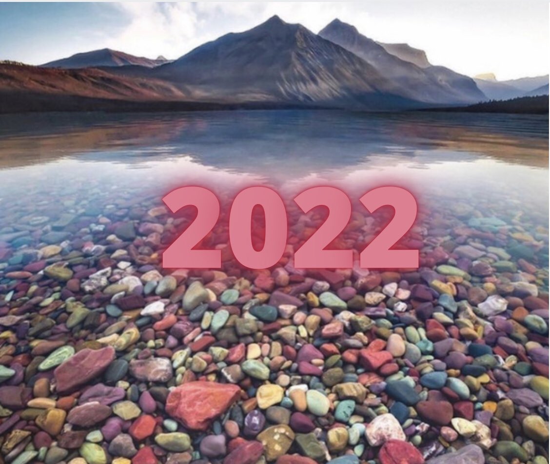 NicolaGoodhew's tweet photo. 2022 for me is about being clear, confident, courageous and colourful.
Because life’s to short for anything else.
Inspired by #lakemcdonald #montana 
Happy New Year!
#2022vision #inspiredaction https://t.co/zD8xBHRQIM