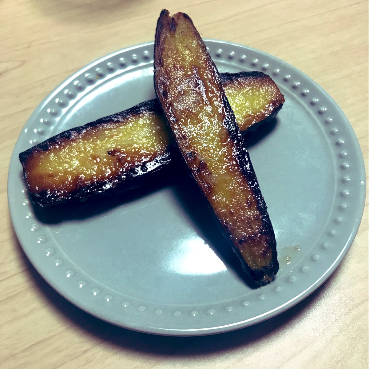 1ttyb1tty43's tweet photo. デザートがとても美味しかったので、お家で食べてたはずがレストラン気分✨
＃旦那飯 ＃sio ＃鳥羽周作 ＃焼きいもステーキ https://t.co/rSYtMKbkpL