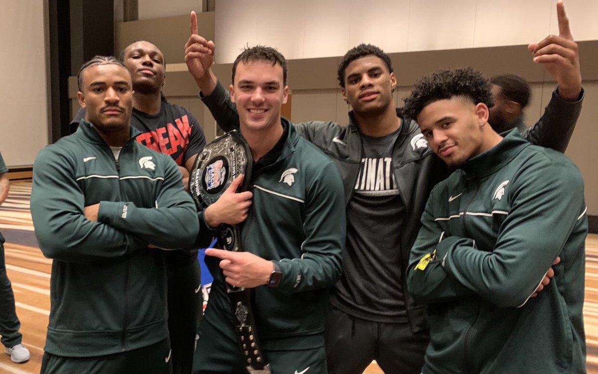 DetroitPodcast's tweet photo. Easily! Best college football team in Michigan. MICHIGAN STATE https://t.co/ET8CTNUv8E
