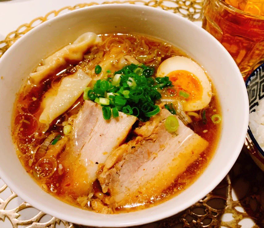 @ore825 すみません、ほんとすみません。
うちはリュウジさんの至高のラーメンで年越しします🍜 