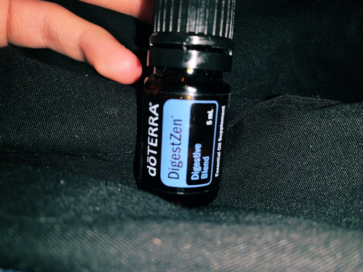 jakeryan2112's tweet photo. Stomach probs are no fun.. but u know what saves the day?
@doterra #DigestZen !! #ByeByeTummyAche 😌 https://t.co/eso1vPvhK9