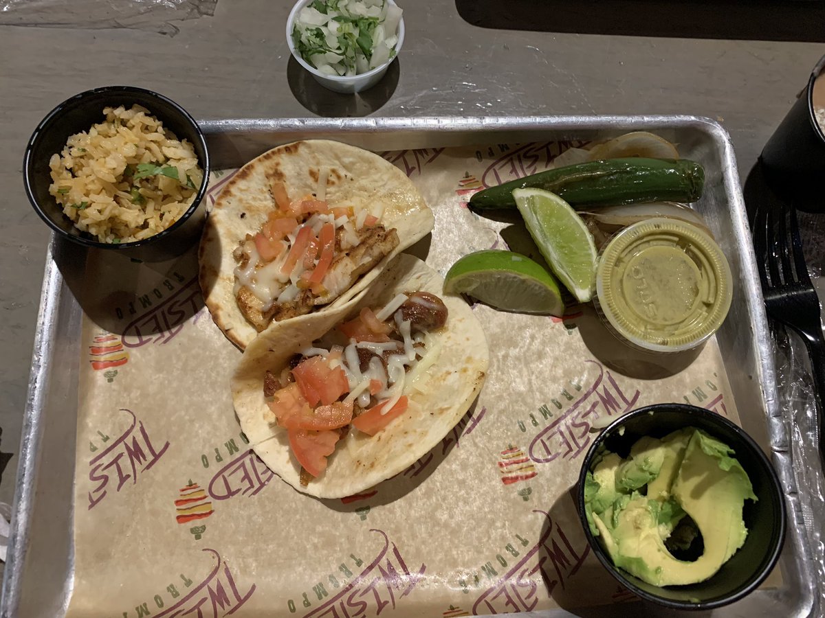 sellis1003's tweet photo. Thank you @motherflamingtacos for the best food I’ve had in Dallas! The loaded queso was perfection! #motherflamingtacos https://t.co/8gUEQglnpI
