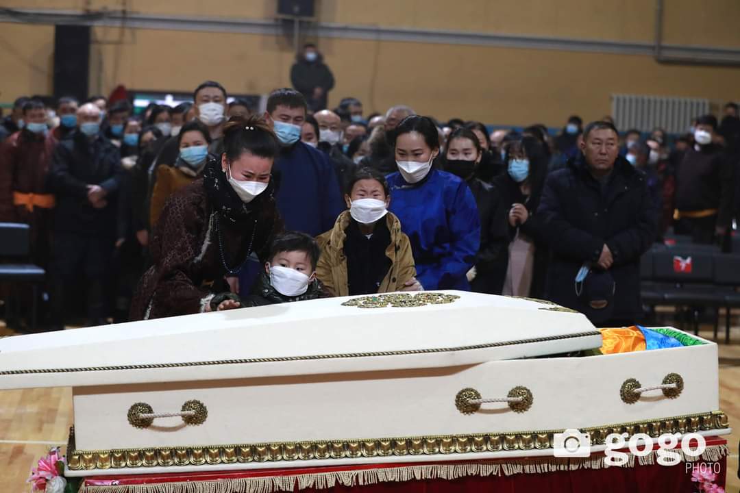 Энэ үнэхээрийн харахад хэцүү зураг бн даа 😢