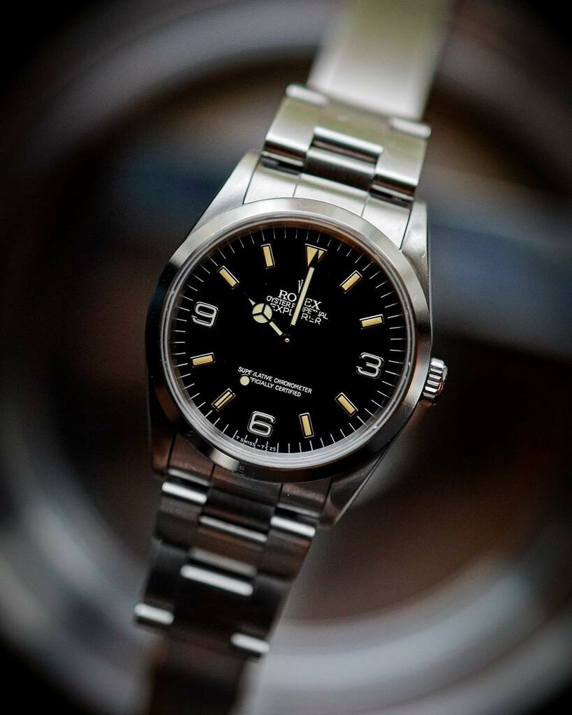 kubotime's tweet photo. #NWA The year end pick up😎

Lovely yellow lume🟨 
1991 might be my favorite Year for the Rolex. There is a lot of great lume patina from this year🤙

———————
Rolex 14270
Explorer 1
—————————
#rolexexplorer #rolex369dial #rolexexplorer36mm #14270 #11427… https://t.co/NtSshBdT4i https://t.co/nm2vI1jk7G