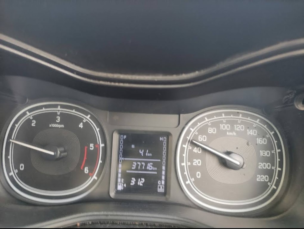 kkraju4u's tweet image. Hi @ZoomCarIndia, Why you are asking for a refuelling fee even though we returned the vehicle with same or more fuel level. I&apos;ve pending payment against toll fees which I couldn&apos;t do as a unnecessary 432 rs of refuelling fee is added to it. Booking ID: JPS693XWL