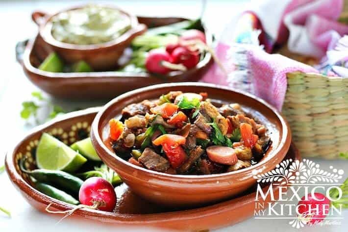 mexicokitchen's tweet photo. Discada Norteña
-para quienes gustan de los asados, esta #receta es ideal por su mezcla de carnes, y la rapidez en que queda lista!!
https://t.co/vERKVheoMU
#comidamexicana #mexicanfoo #comidareal #AñoNuevo #hola2022 https://t.co/aWW3xrHhUJ