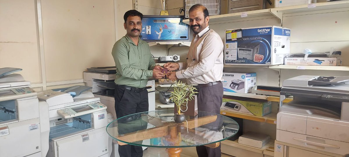 brightdigiworld's tweet photo. Well Done Palakkad Team. Congrats Vimal and   Perumal for winning Go for Gold Contest.
SUPER JOB
Thank you for Participating and Winning.
BRIGHT ONE TEAM ONE DREAM.
#brightdigiworld #Contest https://t.co/OgqYM3Bo7u