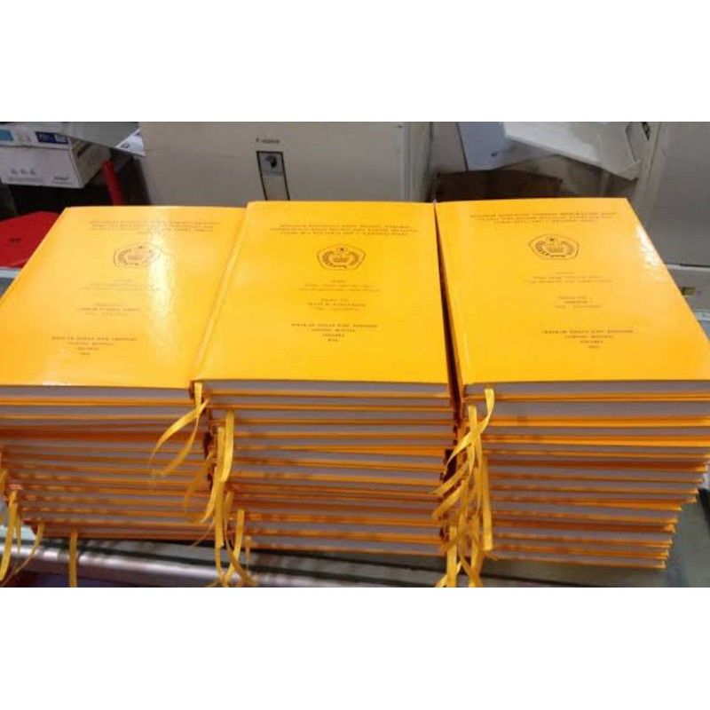 zafa_muhammad's tweet photo. Saya menjual jual jadi tesis ak... seharga Rp3.000.000. Dapatkan di Shopee sekarang! https://t.co/T2gqRsh8iR #ShopeeID https://t.co/Av2TatQ5rs