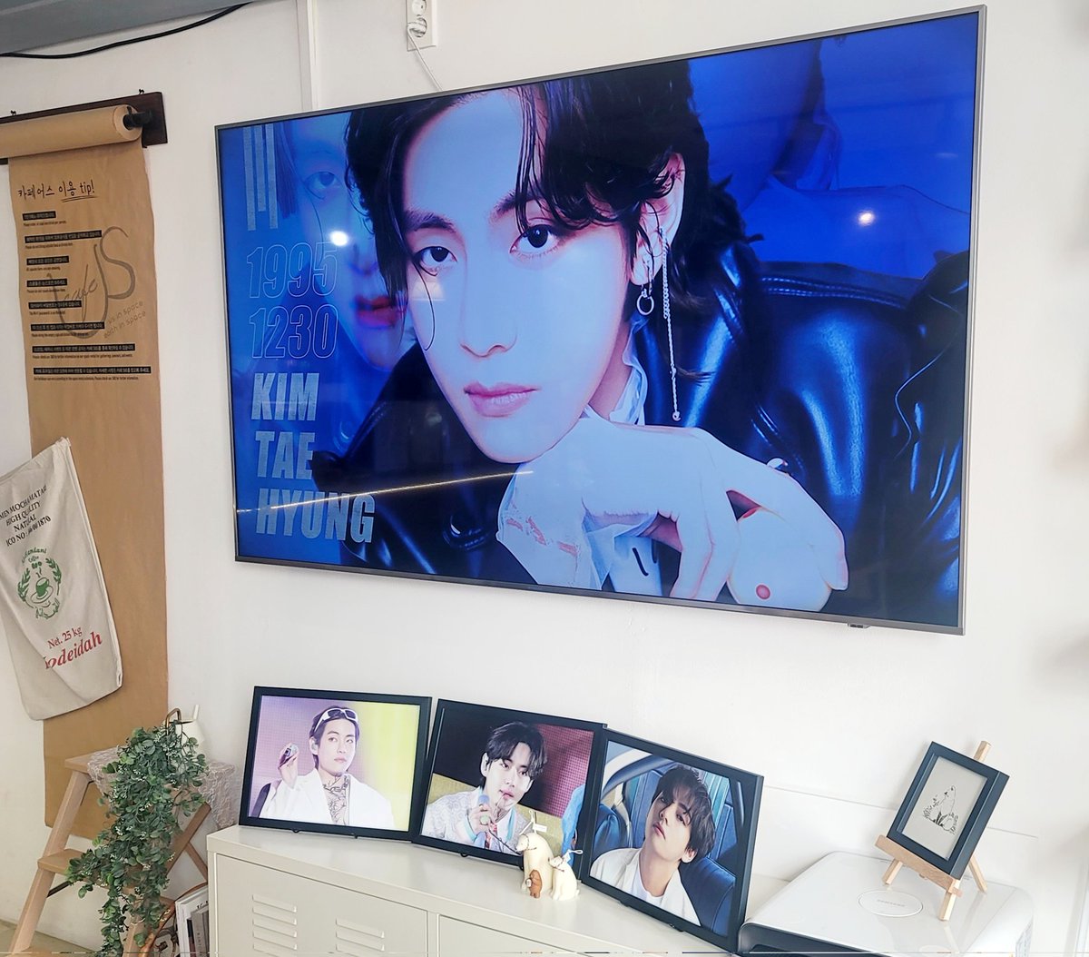Lenaaaaaaaaaa_Y's tweet photo. 😍

#눈꽃같은_태형아_언제나_보라해
#HAPPY_VDAY_WITH_ARMY
@purplecloud_BTS https://t.co/SPehvQnGCV