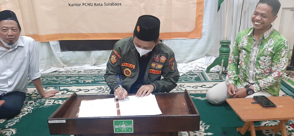 Teken MoU, Bawaslu Surabaya tingkatkan pengawasan partisipatif secara tepat sasaran.