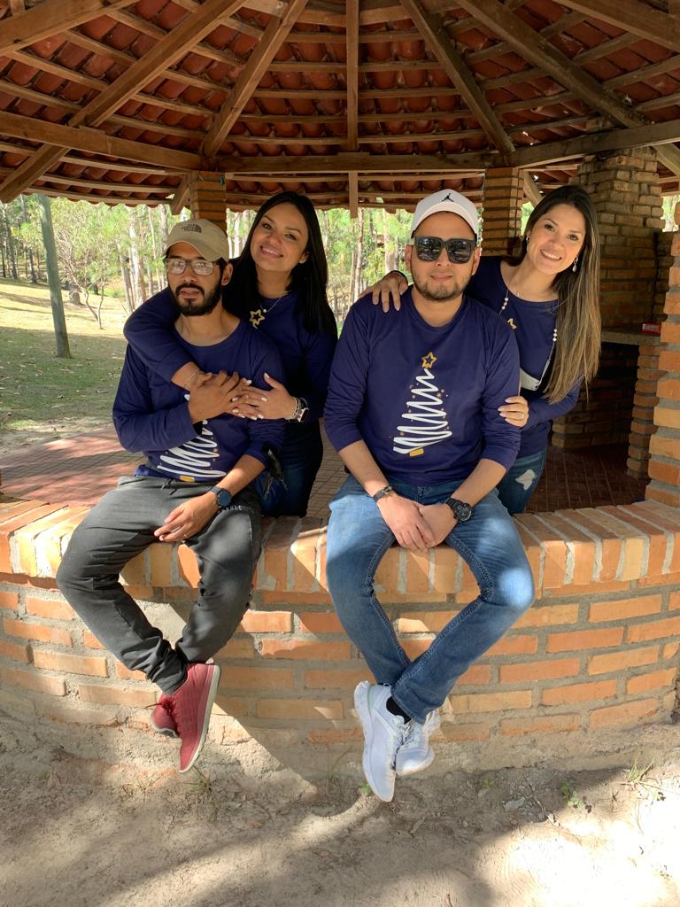 Lknton's tweet photo. #FamilyTime ❤️ https://t.co/FF3ELl9hXE