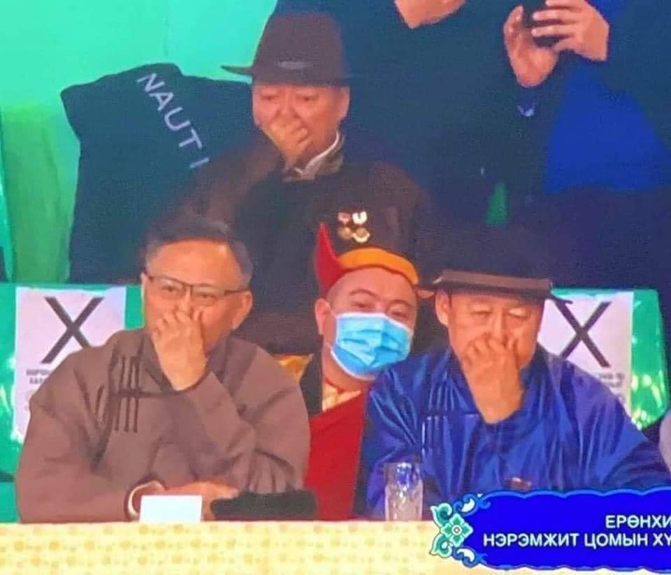 Лам л аваад хаяцым бишүү 😁🙊 #joke
