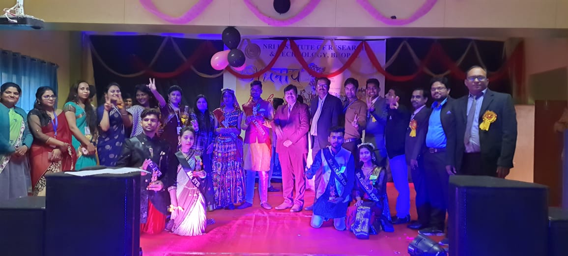 NRIGroupIndia's tweet image. On 28th December 2021, NRI Institute of Research &amp;amp; Technology (NIRT) Has Celebrated Fresher&apos;s Party 2021 With Full Excitement. 

#FreshersParty2021 #FreshersParty #Freshers #NIRT #BTech #Engineering #BTechCollege #EngineeringCollege #BestBTechCollege #BestEngineeringCollege