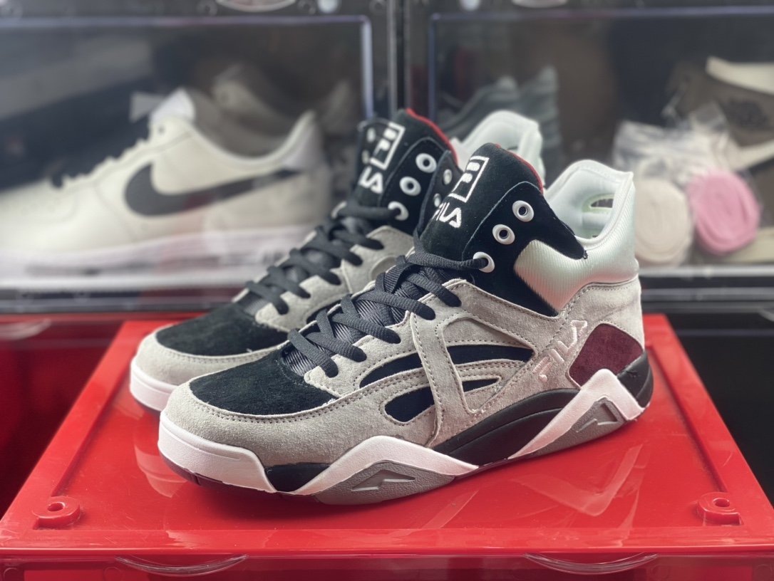 dhfugo1's tweet photo. 当店は経営していますブランド:財布、バッグ、 腕時計、カバンなどの商品 です。代理募集中詳細をお知りたい場は私のLINE ID:qm990を追加してください。ボタンをクリックし対応する連絡してください。↓↓↓↓↓↓↓↓https://t.co/gK226vZs8q よろしくお願いいたします。 https://t.co/uXRPE3Whca
