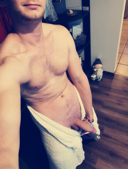 Hey guys?
On the last day of 2021, i give you a special gift ?

Only today you can subscribe to my Onlyfans