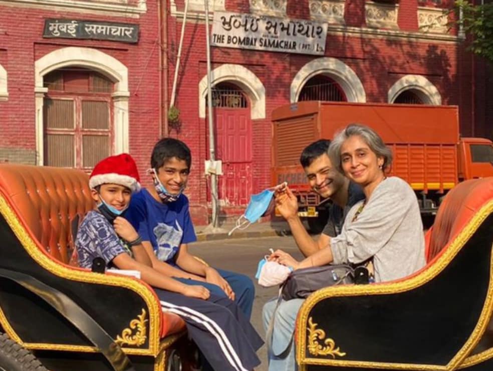 Khaki_Tours's tweet photo. Ajay and his family were down from Bangalore. They joined us for our #FortByVictoria tour. The family got a quick &amp; story-packed heritage ride along the Fort.

It was indeed a nice way to spend Christmas morning. Now if only we had Rudolph 🎅 https://t.co/pH2L5su3iP