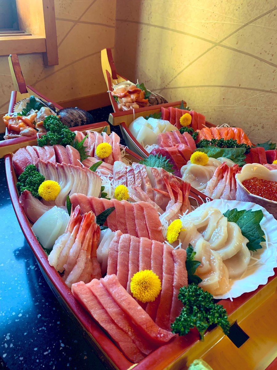 uogen_t's tweet photo. 今年一年皆様にはからあげ鳥元とともに応援頂き誠に有難う御座いました。

新年は5日より営業させて頂きます。
来年もどうぞよろしくお願い致します😊 https://t.co/PkDcGsYOWQ