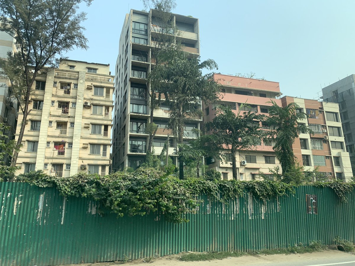 We are in Bangladesh, thanks to our friends and colleagues here <a href="/nuruldvm/">Nurul Islam</a>. We deploy a field-laboratory to investigate viruses with public health relevance. We will try to understand and cut off outbreaks before they get serious. #nipah #dengue #chikungunya #knowledgetransfer