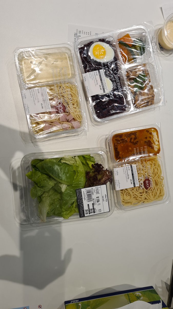choijsun's tweet photo. 맛있다!!
#태국 #음식 #라용 #ระยอง https://t.co/UyCqRp9BZ3