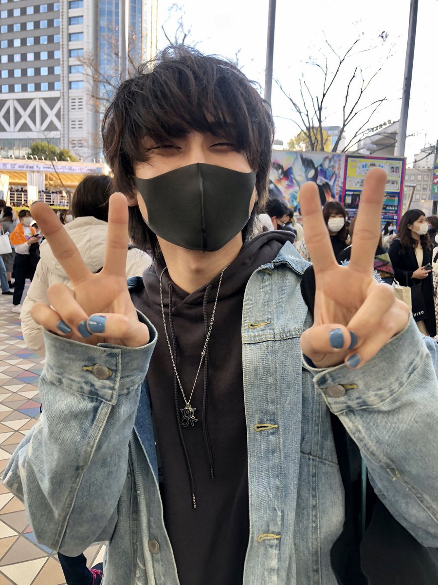 skyhi_3216's tweet photo. 2021年ありがとうございました！
今年は飛躍の年となり、僕自身とても成長する事が出来ました。
皆さんのおかげだと思ってます！😭
来年は今年以上に音楽に熱を込めてお届けして行ければと思います🔥

来年もよろしくお願いします！🐯←ワシの干支や😁 https://t.co/2z0smn09ri