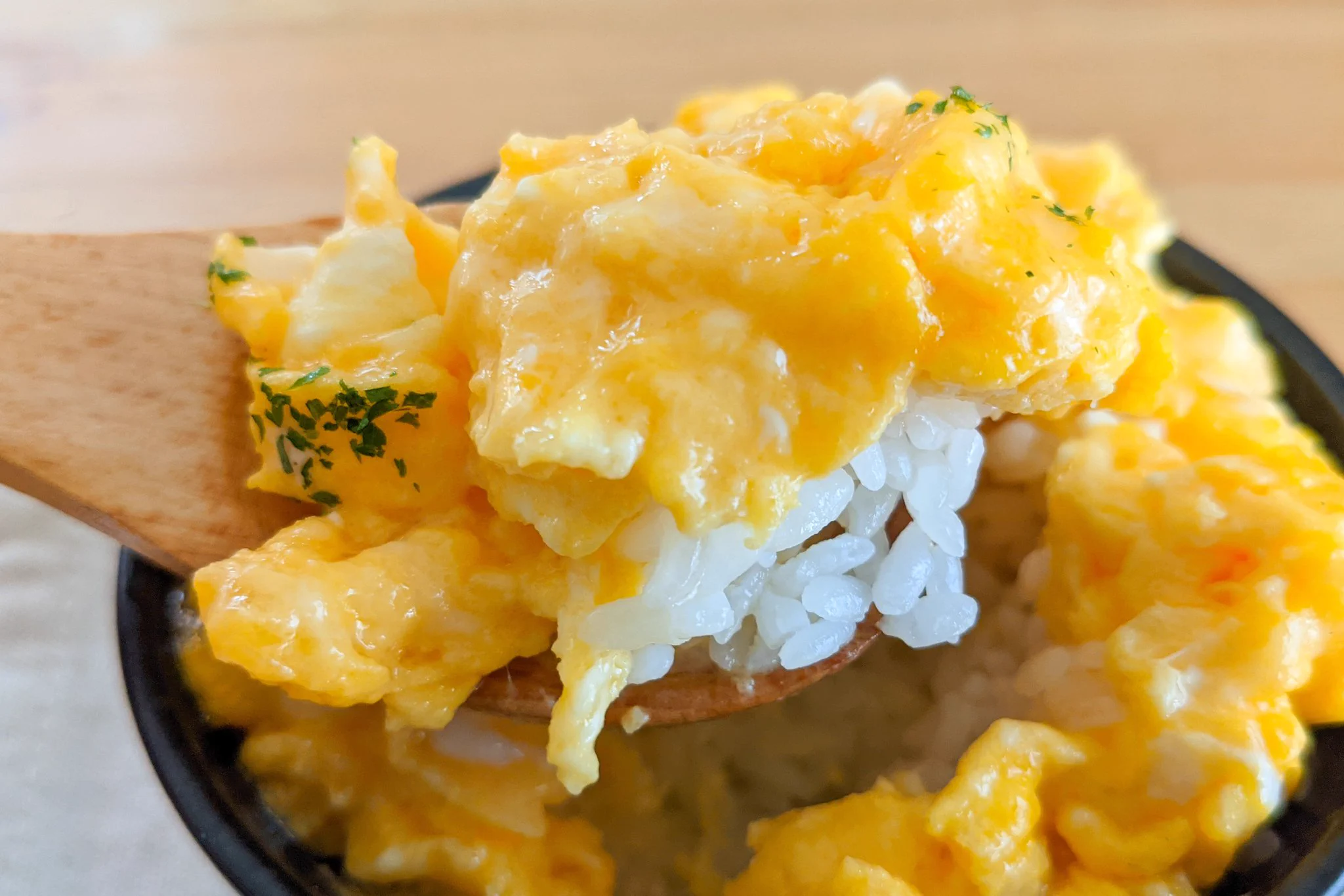 とろとろの卵が美味しそう！簡単でお手軽な「丼もの料理」のレシピ！