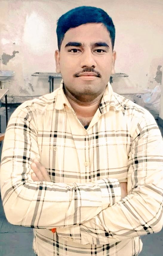 DrRahulRay2's tweet photo. 2021 ने बहुत कुछ सिखाया।
बहुत कुछ खोया बहुत कुछ पाया,
बढ़ते है 2022 मैं एक उम्मीद के साथ 
फिरसे सब ठीक हो जाने की उम्मीद,फिरसे सब त्योहार साथ मनाने की उम्मीद,फिरसे हर घर मैं ख़ुशियों की उम्मीद, फिर से घर से बिना किसी डर के निकलने की उम्मीद, पहली जैसी दुनिया की उम्मीद 🙌🏻 https://t.co/0eRwKyExNv