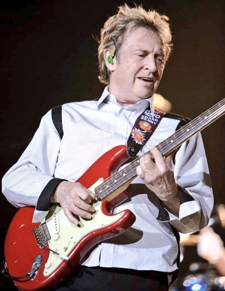   Happy birthday  Andrew James Somers, Born: 31 December 1942     79 known professionally as Andy Summers. 