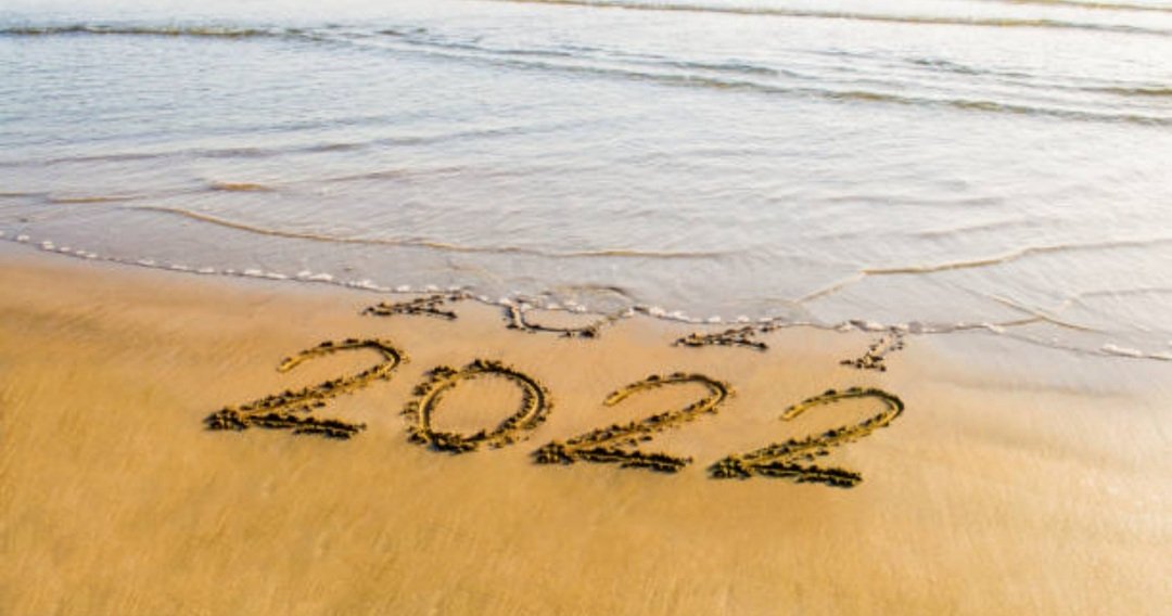 PjInsana's tweet photo. Another year over, a new one just begun.

#HappyNewYear2022 #NewYear2022 #party #HappyNewYear #writerscommunity #PeaceAndLove https://t.co/w70EtnMqx6