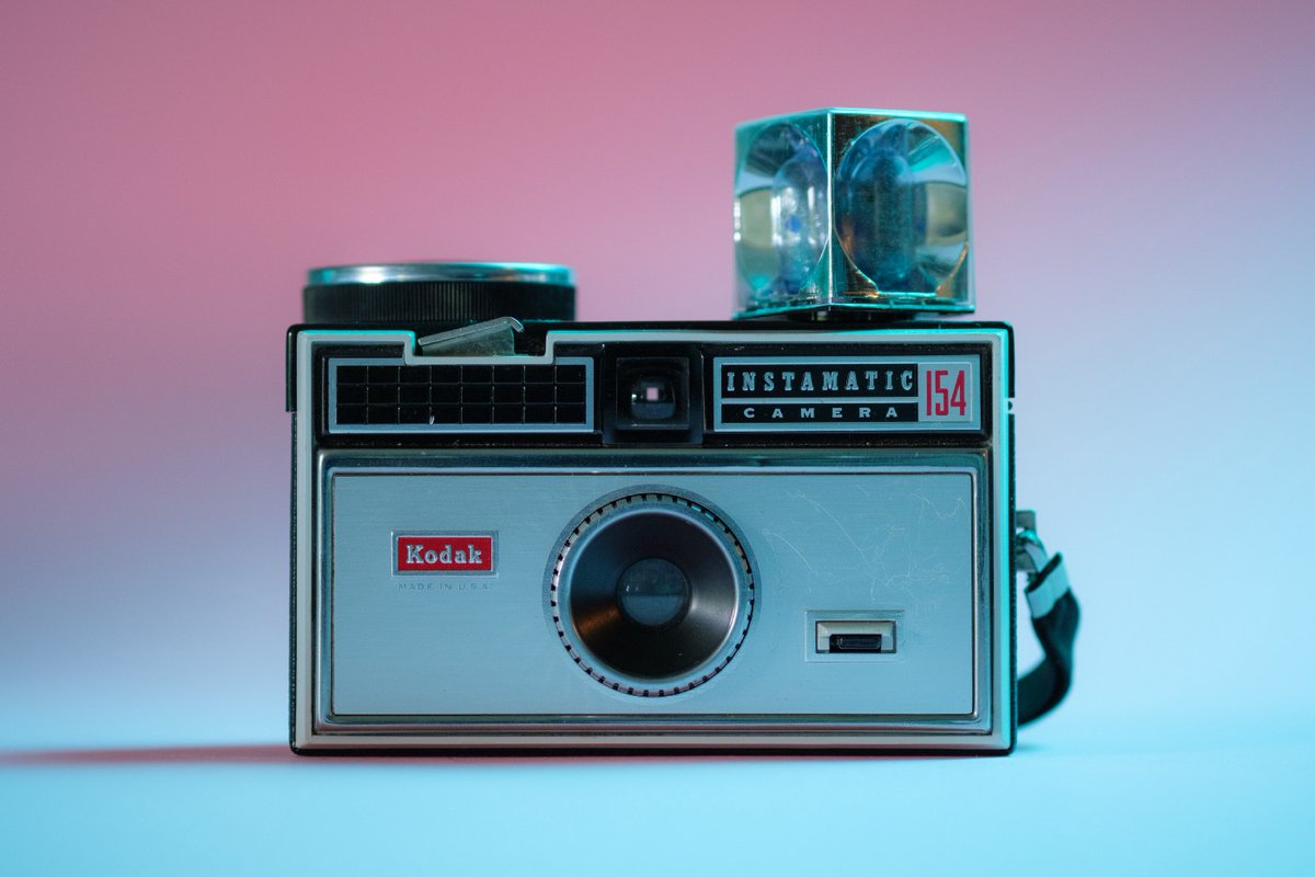 PhotoKit_Editor's tweet photo. In this automated age, do you really need to learn photography?
Or modern digital camera systems are hindering people from learning real photography skills?

Learn more: https://t.co/giznaxP343

 #PhotoKit #photoediting #photography #PhotoOfTheDay #photographyhacks https://t.co/DLkrQsmuGd
