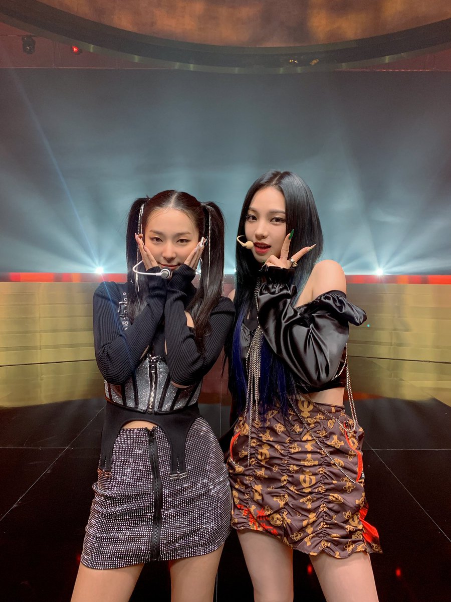 Girls On Top tweet media