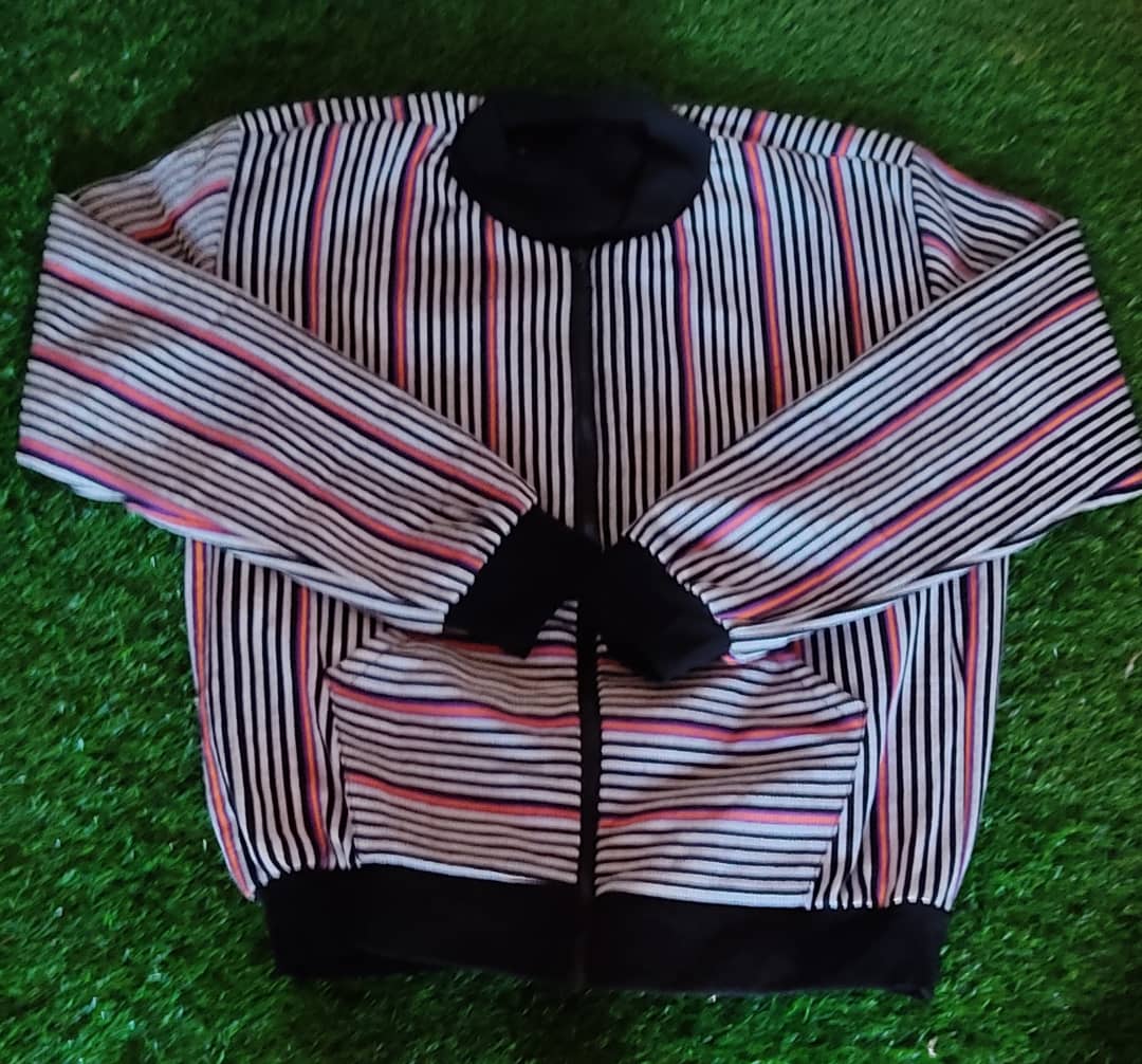 PagneFaso's tweet photo. #Pull_over en #Faso_Danfani
Livraison possible partout.
Contact : +226)60284878 https://t.co/GGo1xBV05X