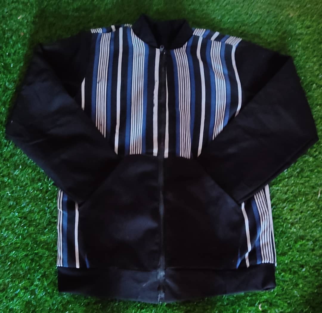 PagneFaso's tweet photo. #Pull_over en #Faso_Danfani
Livraison possible partout.
Contact : +226)60284878 https://t.co/GGo1xBV05X