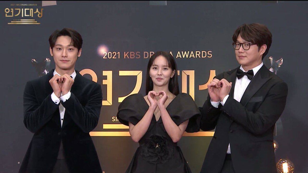 archivekactor tweet picture
