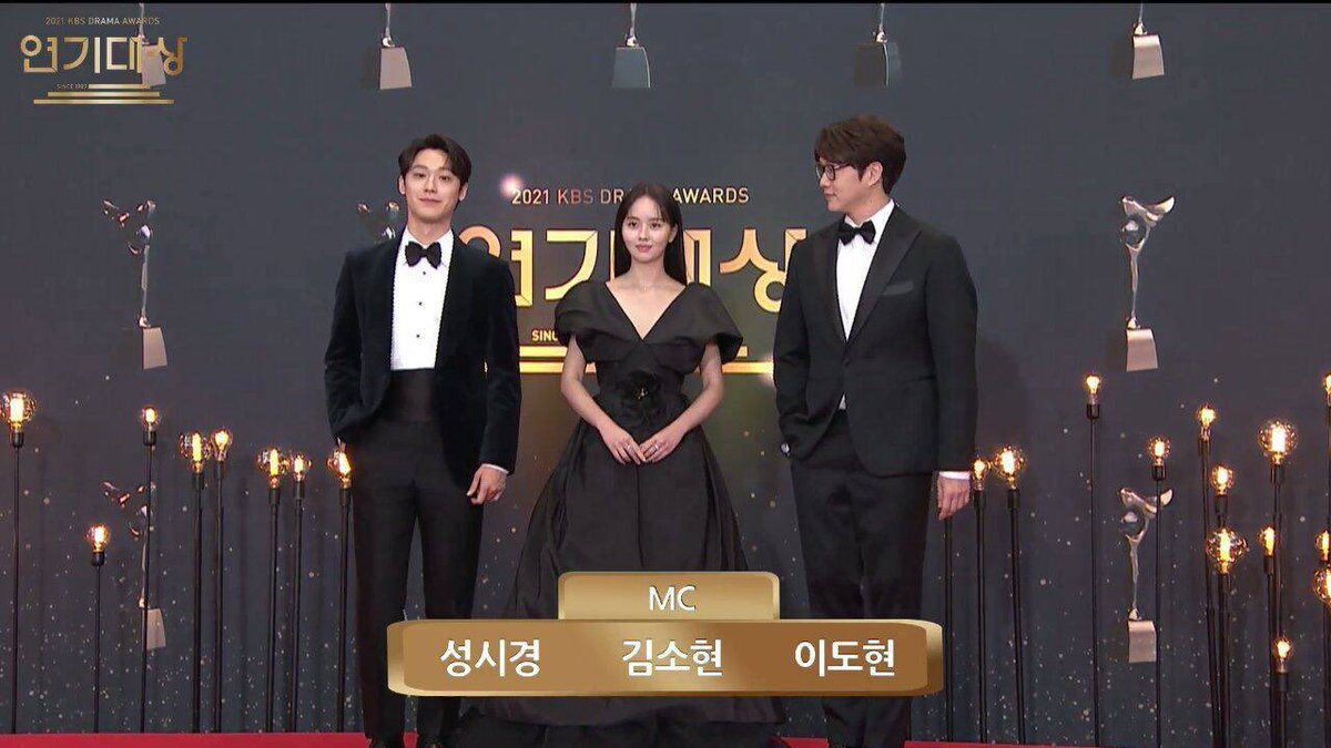 archivekactor tweet picture