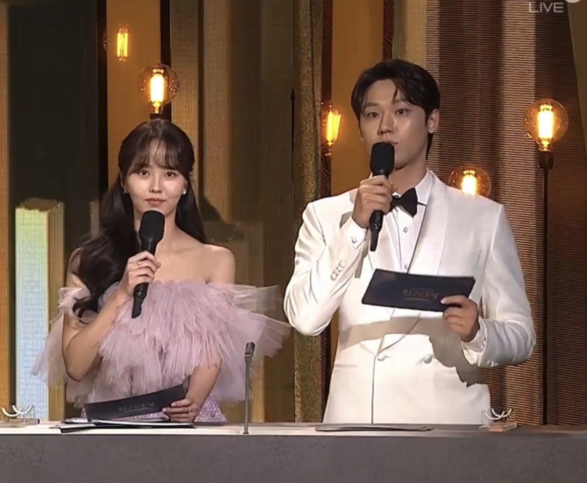 내가 기다리는 조합..
제발 부탁해.. 작품하나 갈겨줘..