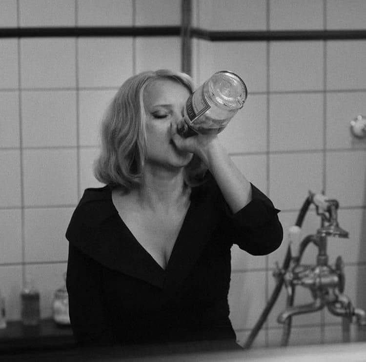GuarrillaUrbana's tweet photo. #HappyNewYear #happytodo
- Todo esto es por ti.
- Cree en ti misma.
- Creo en mí. En quien no creo es en ti.
Cold War, Pawel Pawlikowski, 2018
#love
#cinema https://t.co/yJhvHdOWf6